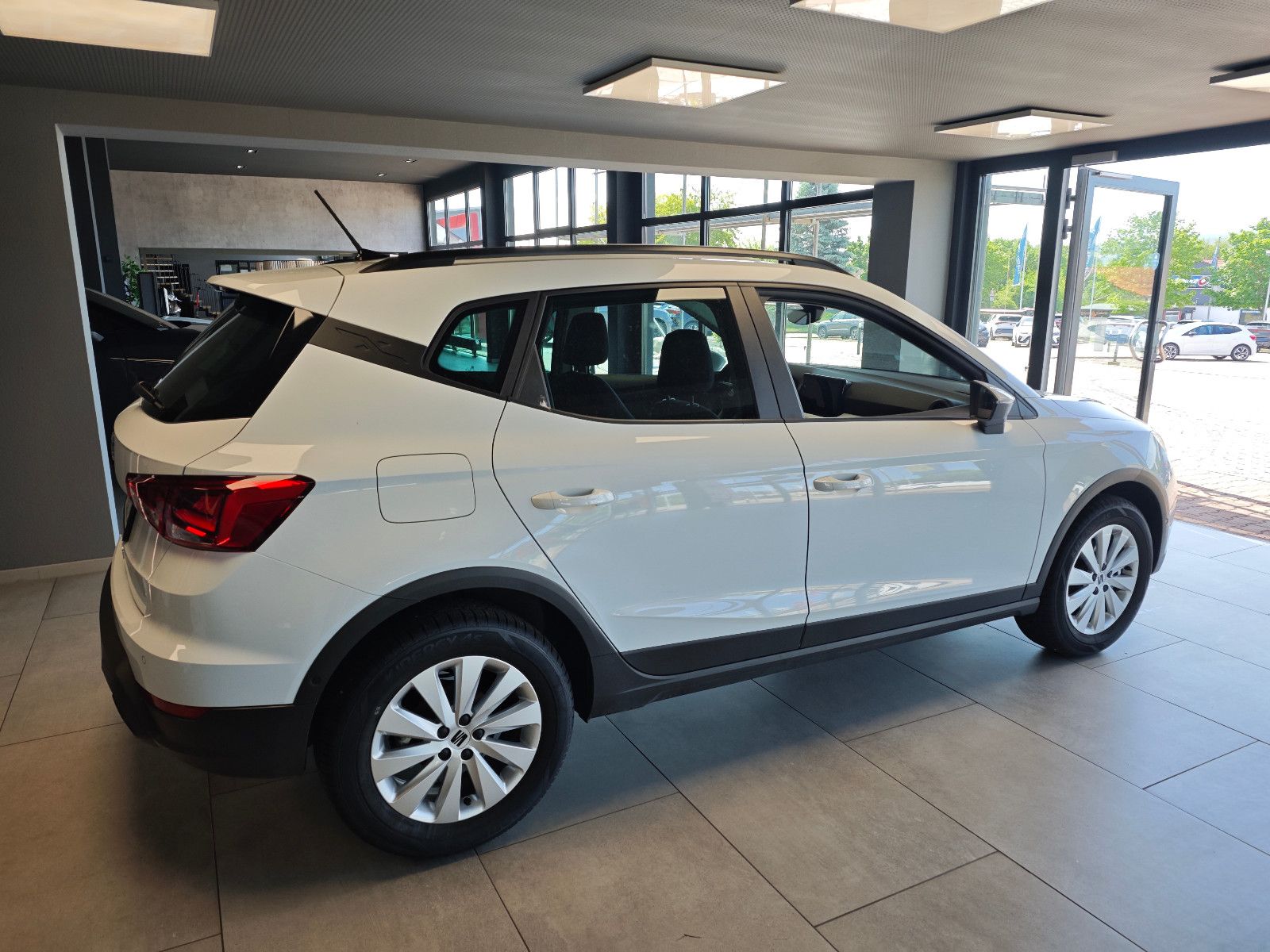 Seat Arona - Bild 2