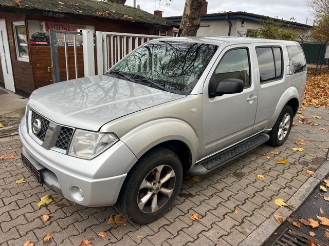 Nissan Pathfinder 2.5 dCi DPF 4WD *2.Hand*