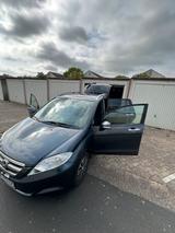 Honda F-RV AUTO FAHRBEREIT - Honda FR-V mit Diesel-Antrieb