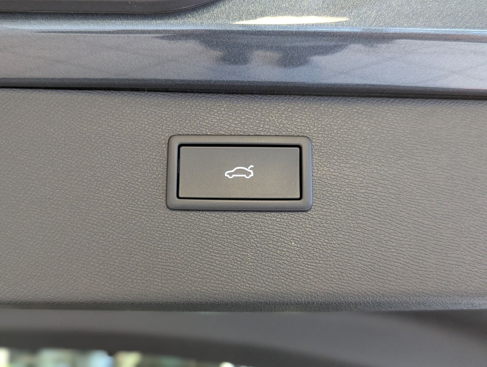 CUPRA Formentor 1.5 eTSI Leder Sennh DCC Kamera Matrix - Image 17