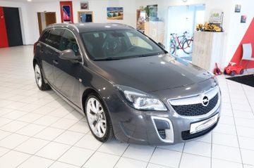 Opel Insignia - 10