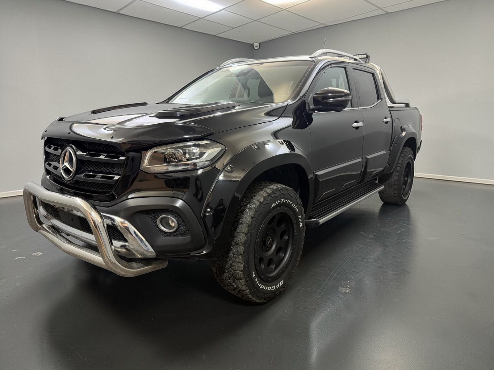 MERCEDES-BENZ X250d 4M Power Edition Delta Umbau*BREITBAU*360