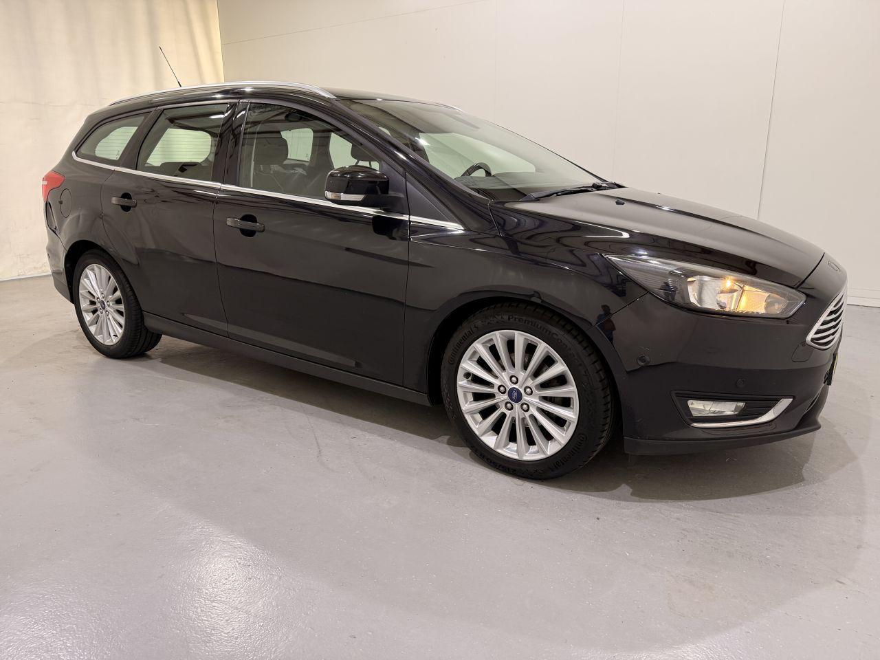 Ford Focus 2015 — фото 22