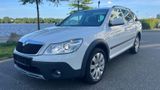 Skoda Octavia Combi Scout 4X4 XENON HU NEU NAVI - Skoda Octavia aus 2011: Scout