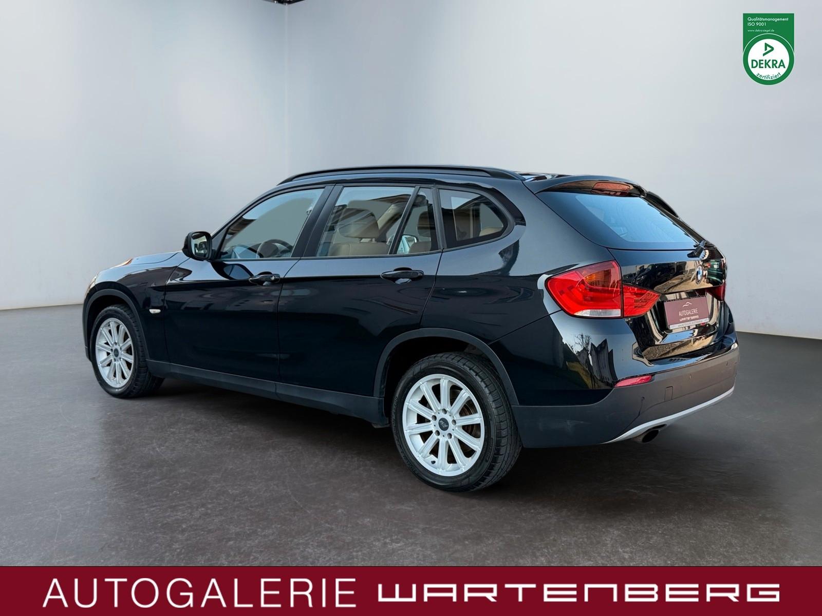 BMW X1 18i sDrive//PANO//LEDER//SHZ//KLIMA//