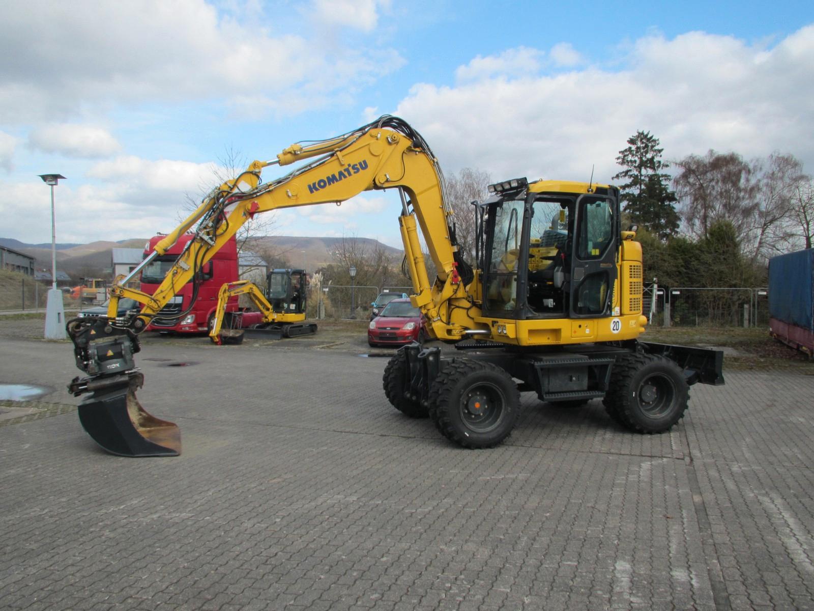Komatsu PW 118 MR - 11 /Zentralschieranlage/ NEUE REIFEN