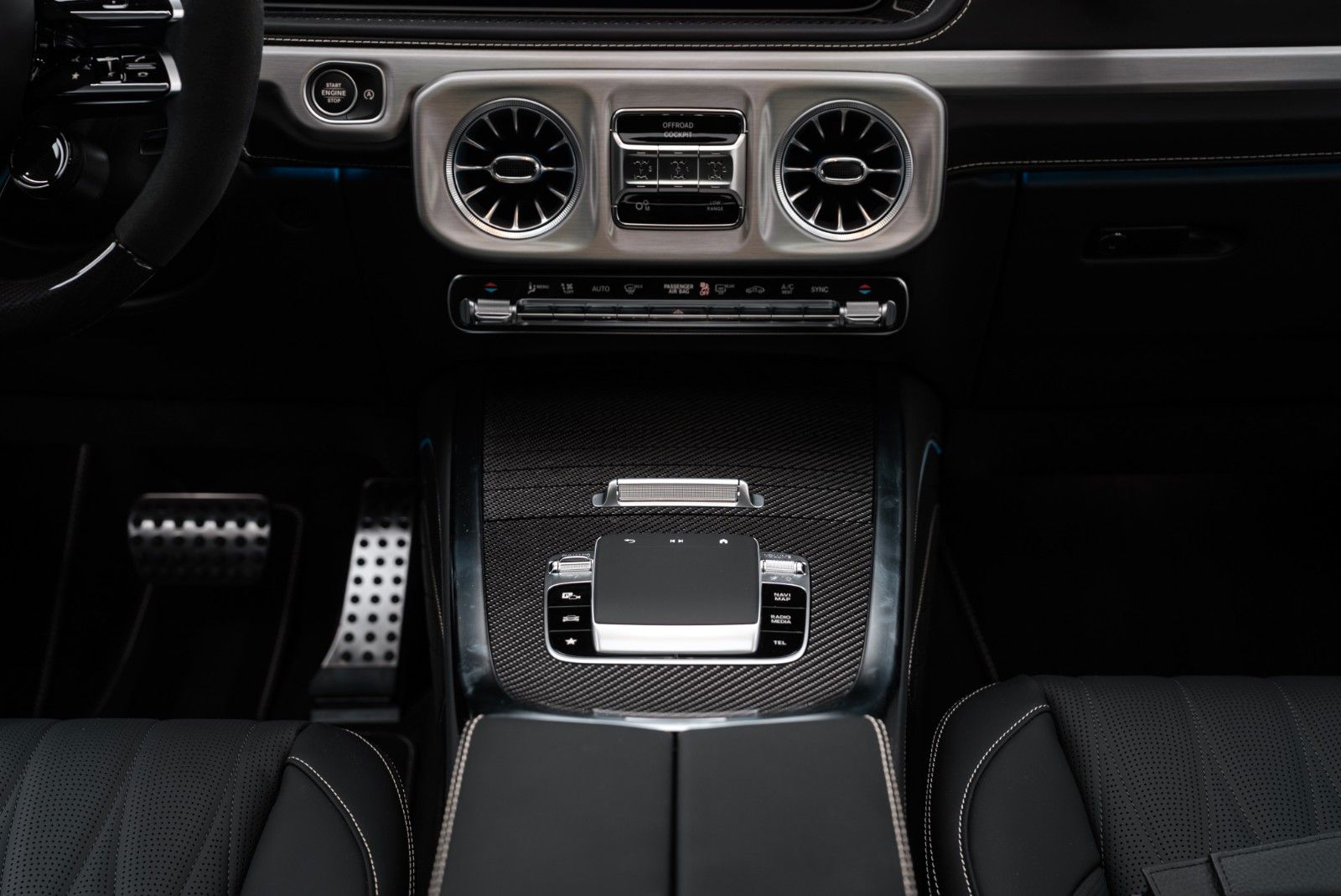 Fahrzeugabbildung Mercedes-Benz G63 A22/SUPERIOR/CARBON/MY 2026