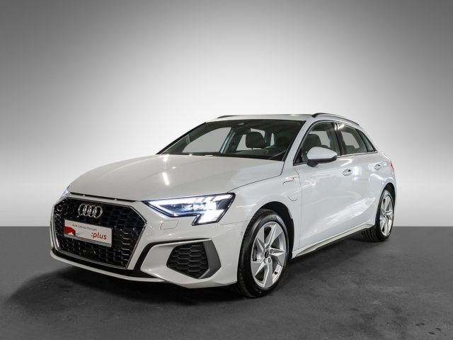 Audi A3 Sportback S line 40 TFSI e S tronic SHZ Navi