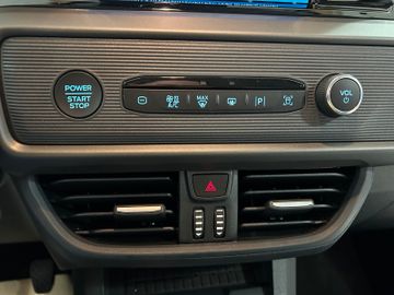 Ford Tourneo Courier Titanium WipaAHK