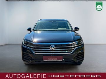 Volkswagen Touareg - 8