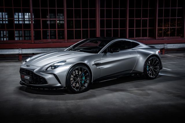 Aston Martin V8 Vantage MY25 BOWERS&WILKINS|SAMMLERFAHRZEUG