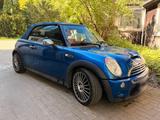 MINI Mini Cooper S Cabrio - MINI Cooper S Cabrio aus 2007: Roadster