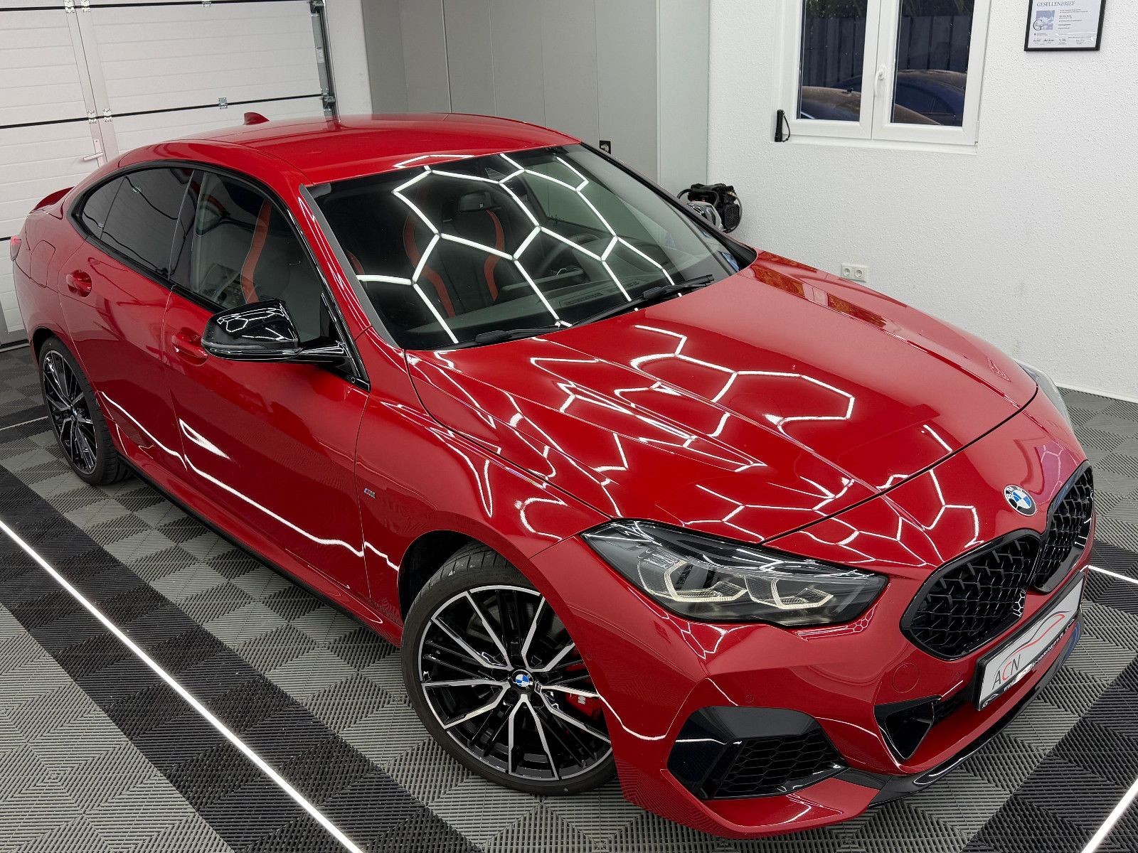 Fahrzeugabbildung BMW M235 i xDrive Edition ColorVision/H&K/HuD/DE FZG