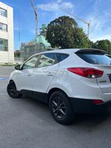 Hyundai ix35 , TÜV & Bremsen NEU - Hyundai ix35 von privat