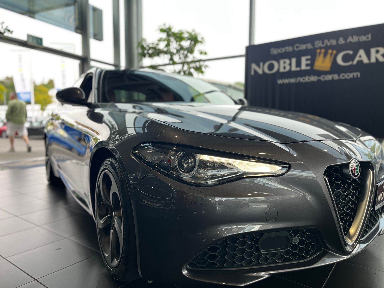 Fahrzeugabbildung Alfa Romeo Giulia Super H/K LEDER XEN NAV ACC RFK ALU