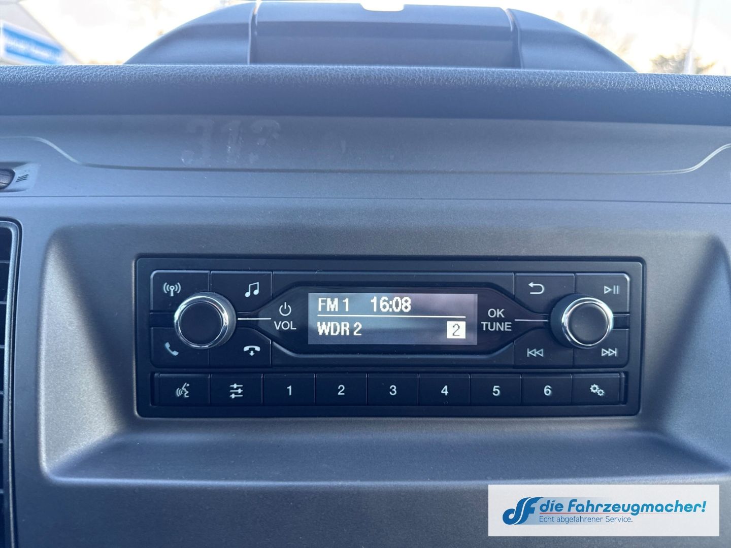 Fahrzeugabbildung Ford Transit Kombi 350 L3 Trend Notbremsass. Temp Tel