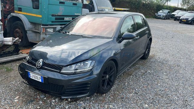 Volkswagen VOLKSWAGEN Golf GTD 2.0 TDI DSG 5 porte INCIDENT