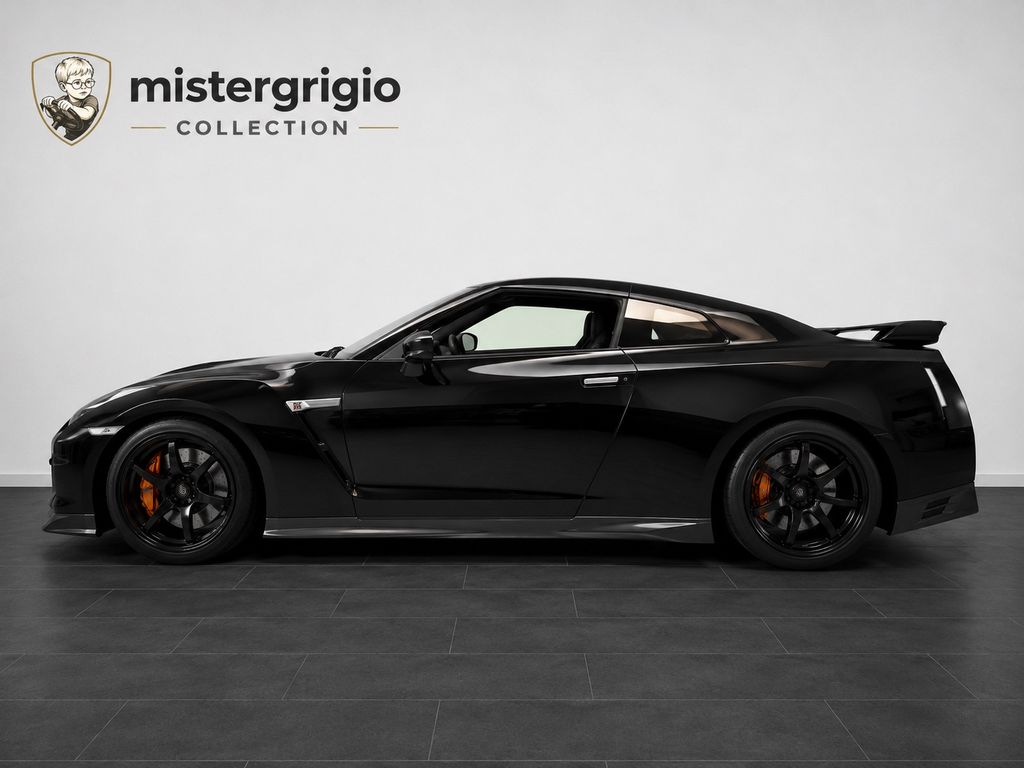 Nissan GT-R
