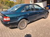 Audi AUDI A4  1,8 benzin - Audi A4 aus 1995 mit Benzin-Antrieb: Limousine