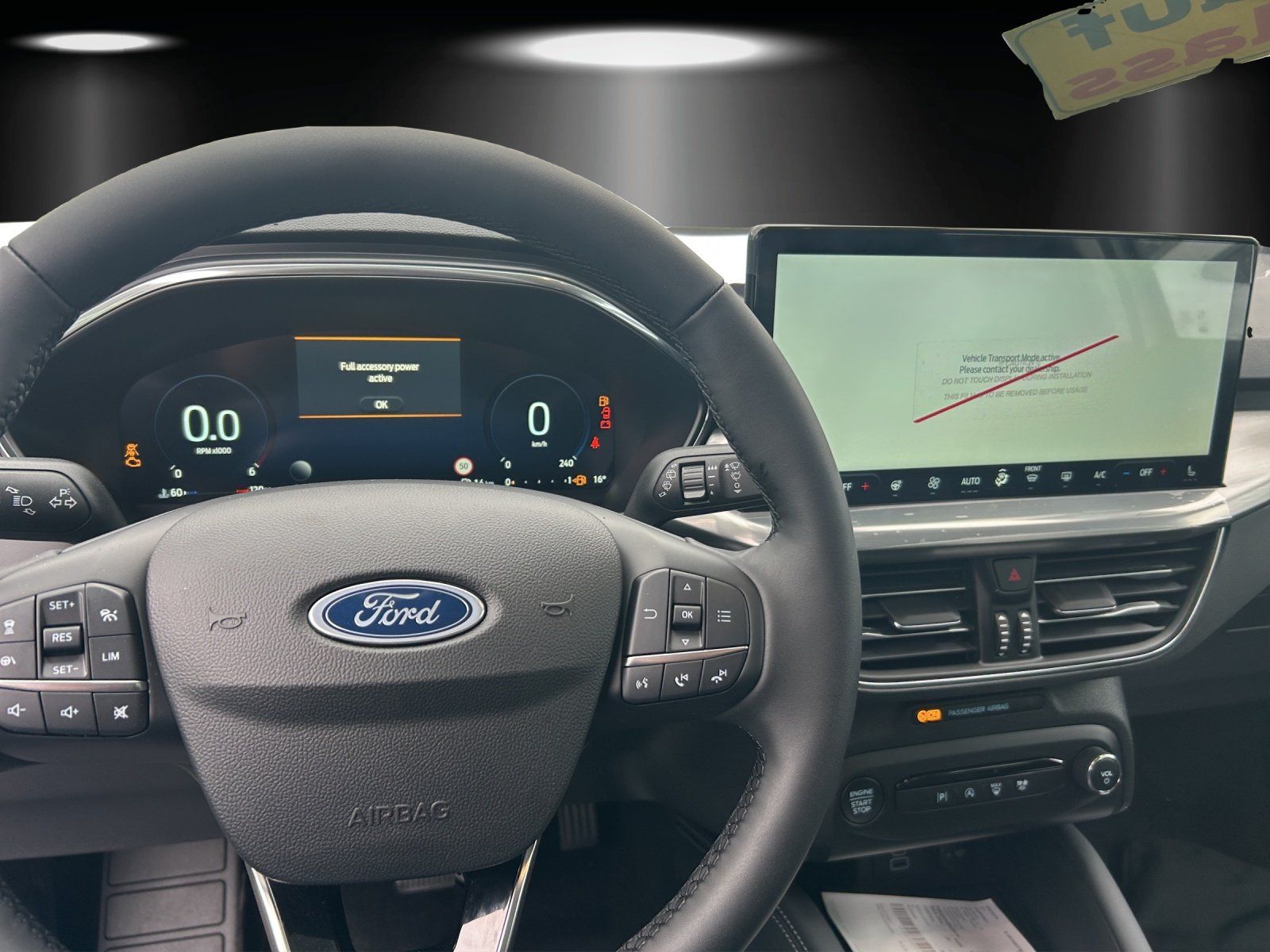 Fahrzeugabbildung Ford Focus Turnier 1,5 DSL Ecoblue  Titanium x Autom.