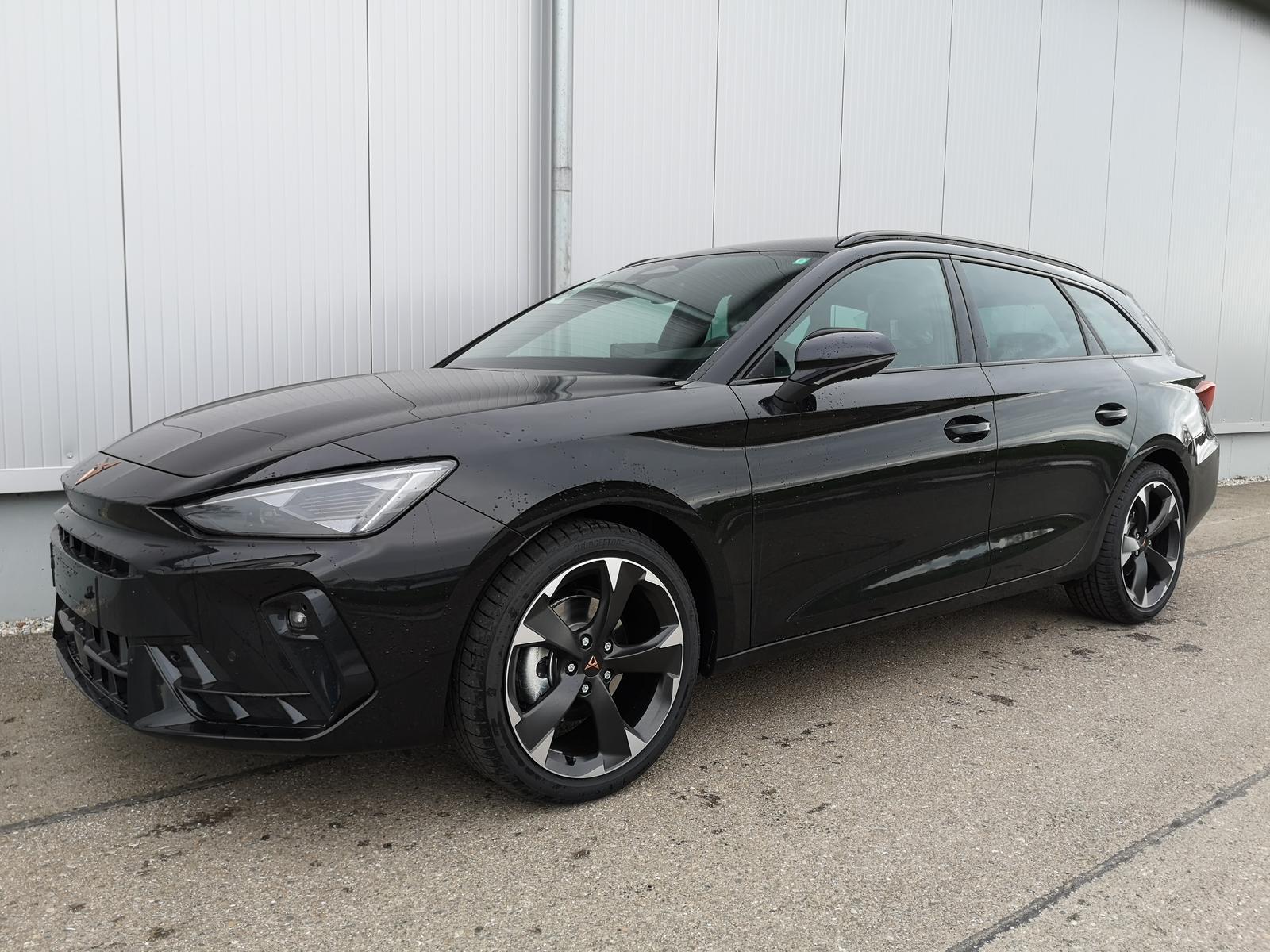 Cupra Leon Kombi ST 1.5 eTSI DSG AHK ACC LED