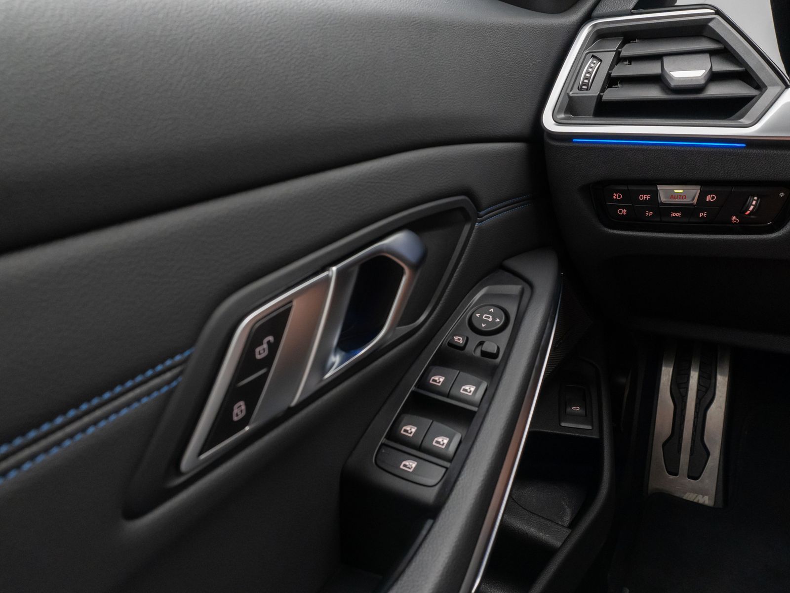 Fahrzeugabbildung BMW 320d  M Sport Laser Kamera DAB H/K Komfort Alarm