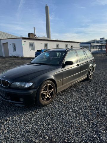 BMW 320 Baureihe 3 Touring 320dEURO4