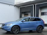 Volvo XC60 D5 Summum AWD Xenon Navi Pano Leder Senus  - Volvo XC60 mit Diesel-Antrieb: Geländewagen