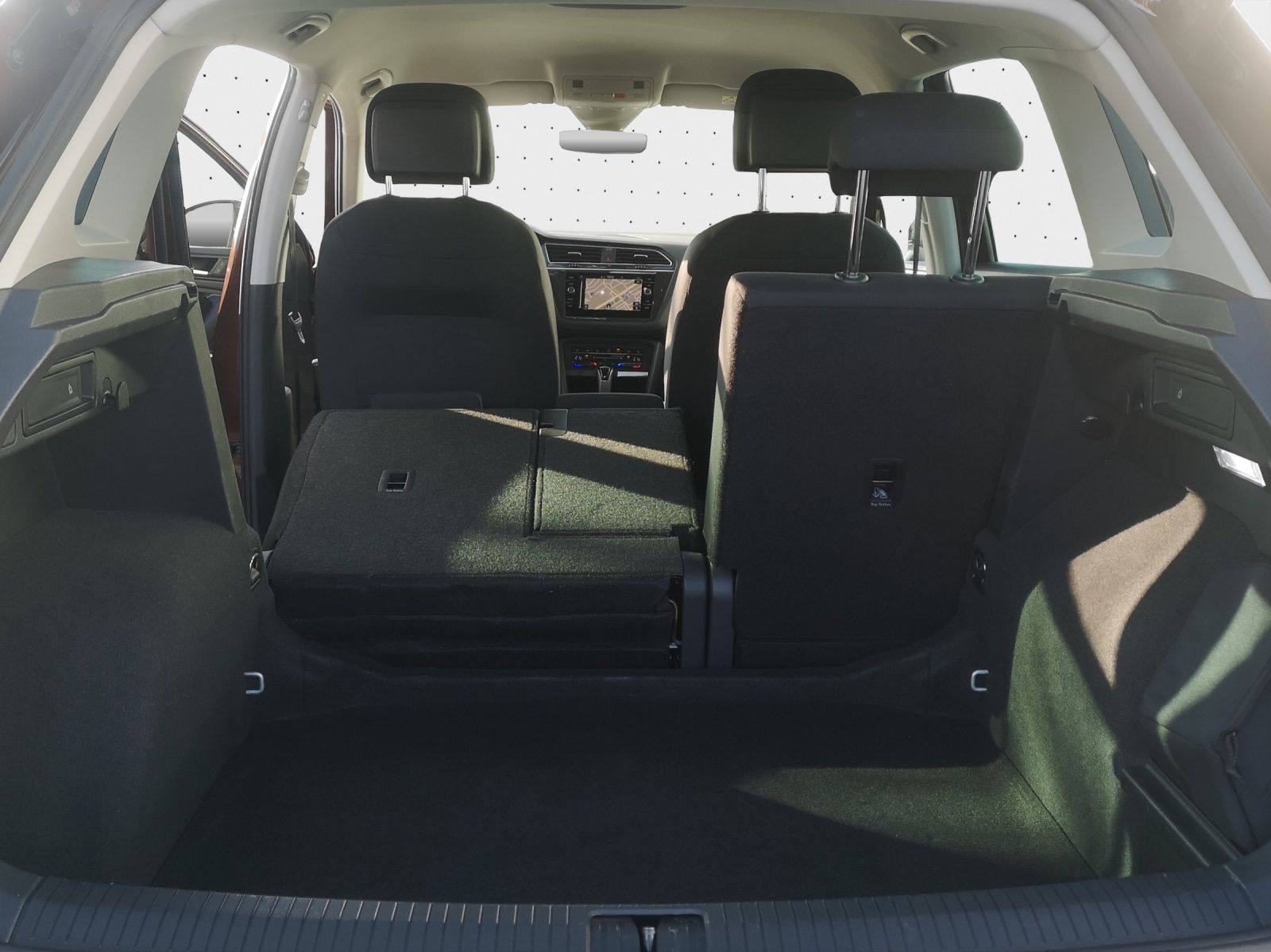 Volkswagen Tiguan - Bild 11
