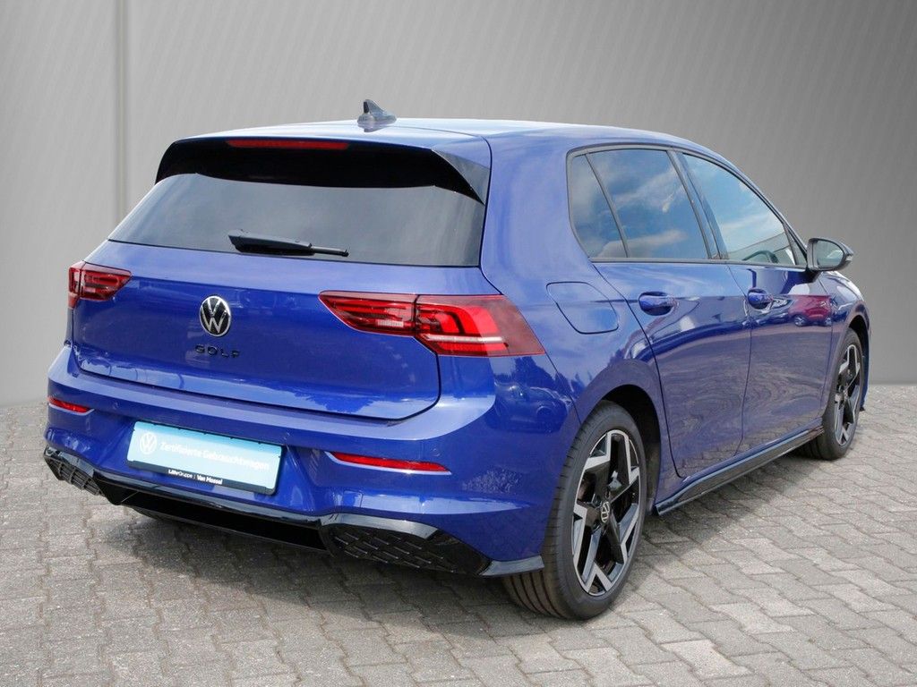 Volkswagen Golf VIII 1.5 TSI Black Style R-Line 17 foto 4