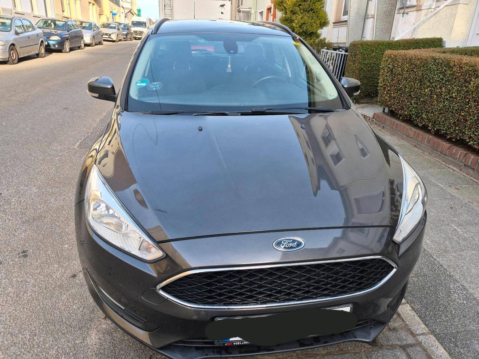 Ford Focus 2015 — photo 7