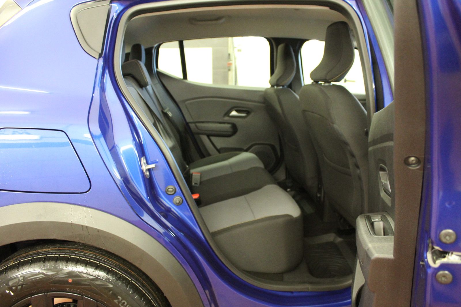 Fahrzeugabbildung Dacia Sandero Stepway TCe 90 auto Extreme*City-Paket*