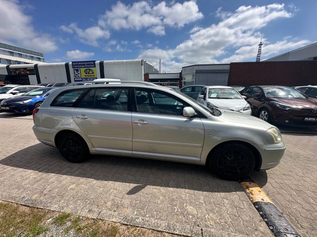 Toyota Avensis  Kombi 1.8 Sol