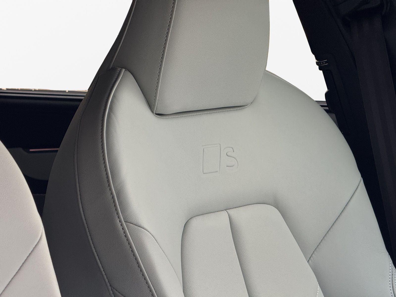 Audi A6 - Bild 14