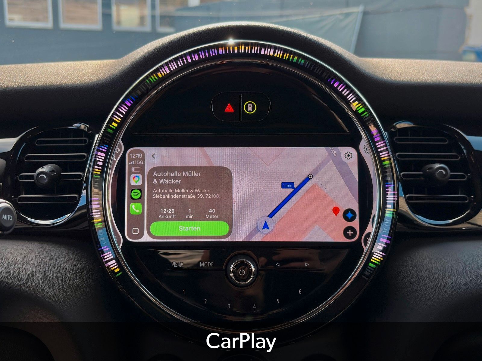Fahrzeugabbildung MINI Cooper Cabrio JCW-Trim CarPlay Navigation LHZ