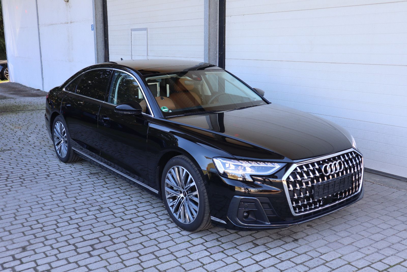 Audi A8L 60 TFSIe lang exclusive RUHESITZ/AHK/UPE193` imagem 2