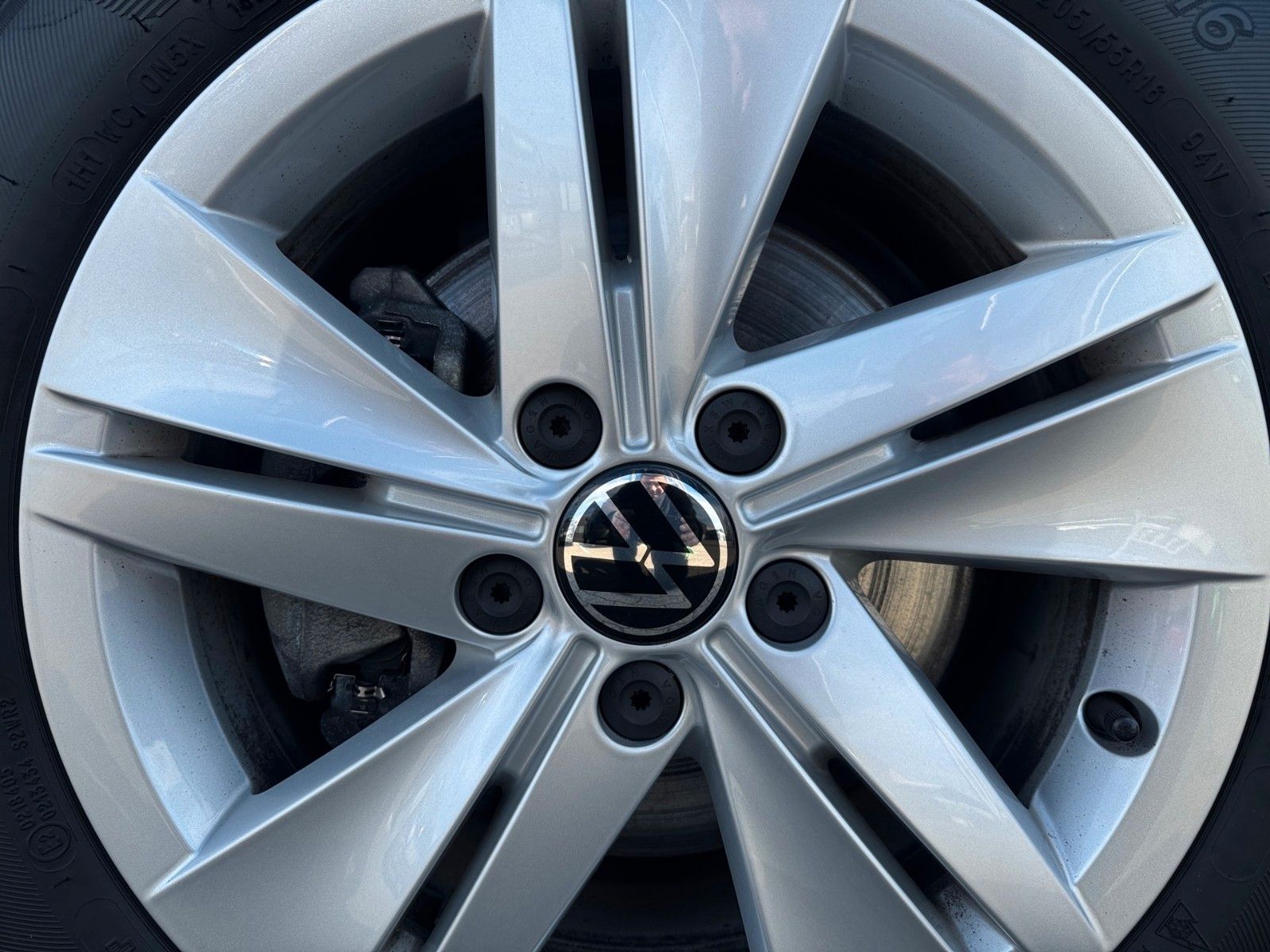 Fahrzeugabbildung Volkswagen Golf VIII Variant Life eTSI