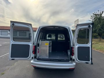 Volkswagen Caddy - 10