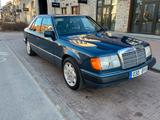 Mercedes-Benz 300 E - 24 - Mercedes-Benz 300 aus 1989: 300e