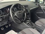 Volkswagen Golf VII Lim. Allstar BMT 1.2 *STHZ*KLIMATR - : Silber, Standheizung