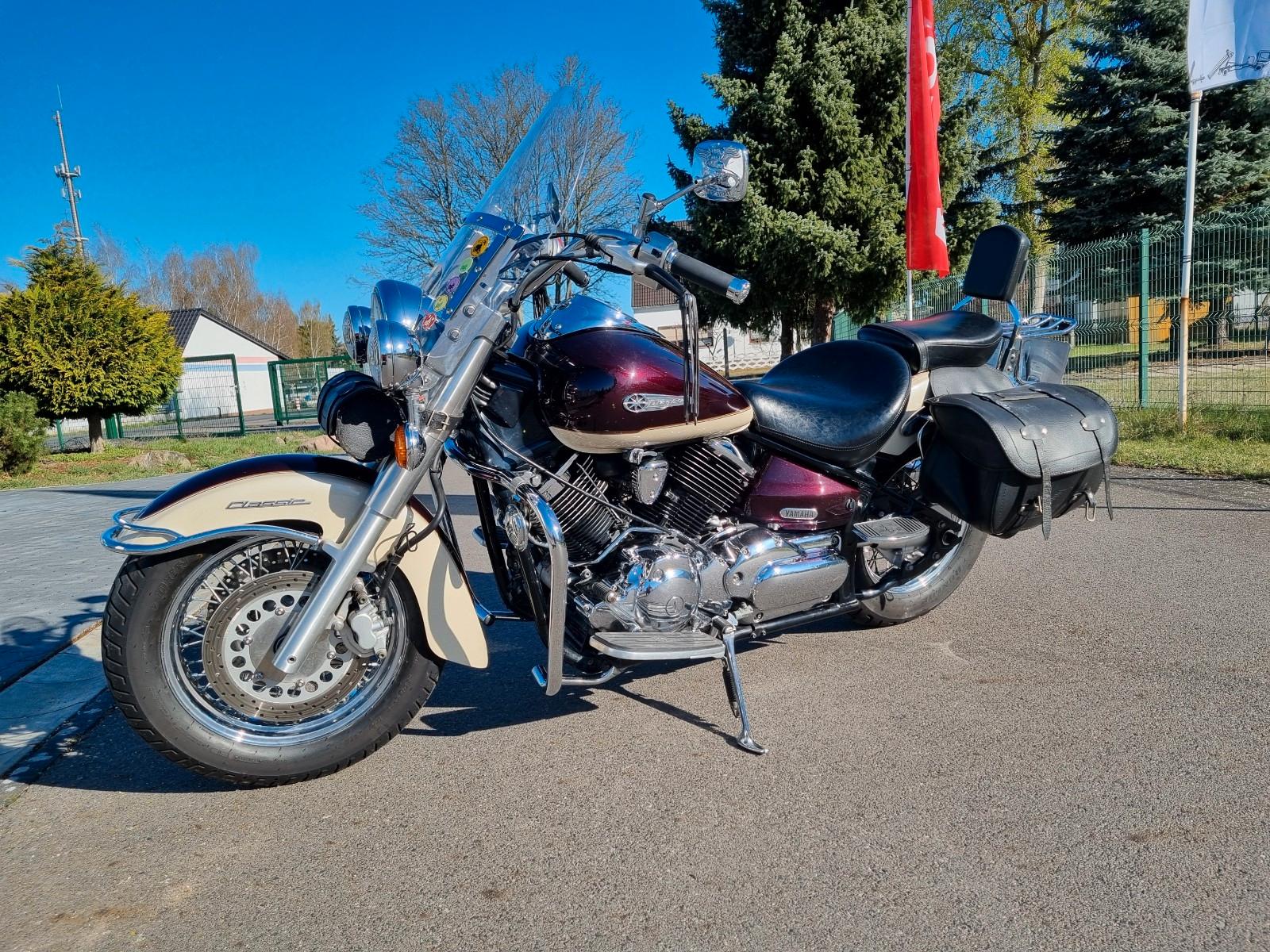 Yamaha XVS1100 Drag Star