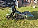 Harley-Davidson Street Glide SE 114, Kesstech, Custom Paint, TOP - HARLEY-DAVIDSON STREET GLIDE