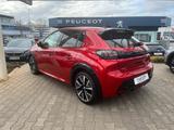 Peugeot 208 GT / Schräghecklimousine - Peugeot e-208 von privat