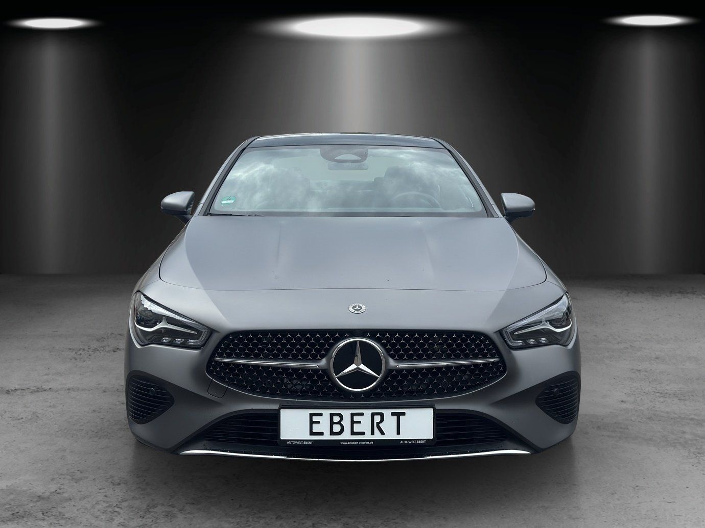 Fahrzeugabbildung Mercedes-Benz CLA200d Adv.Plus MAGNO Pano DISTRO Burme AHK DWA