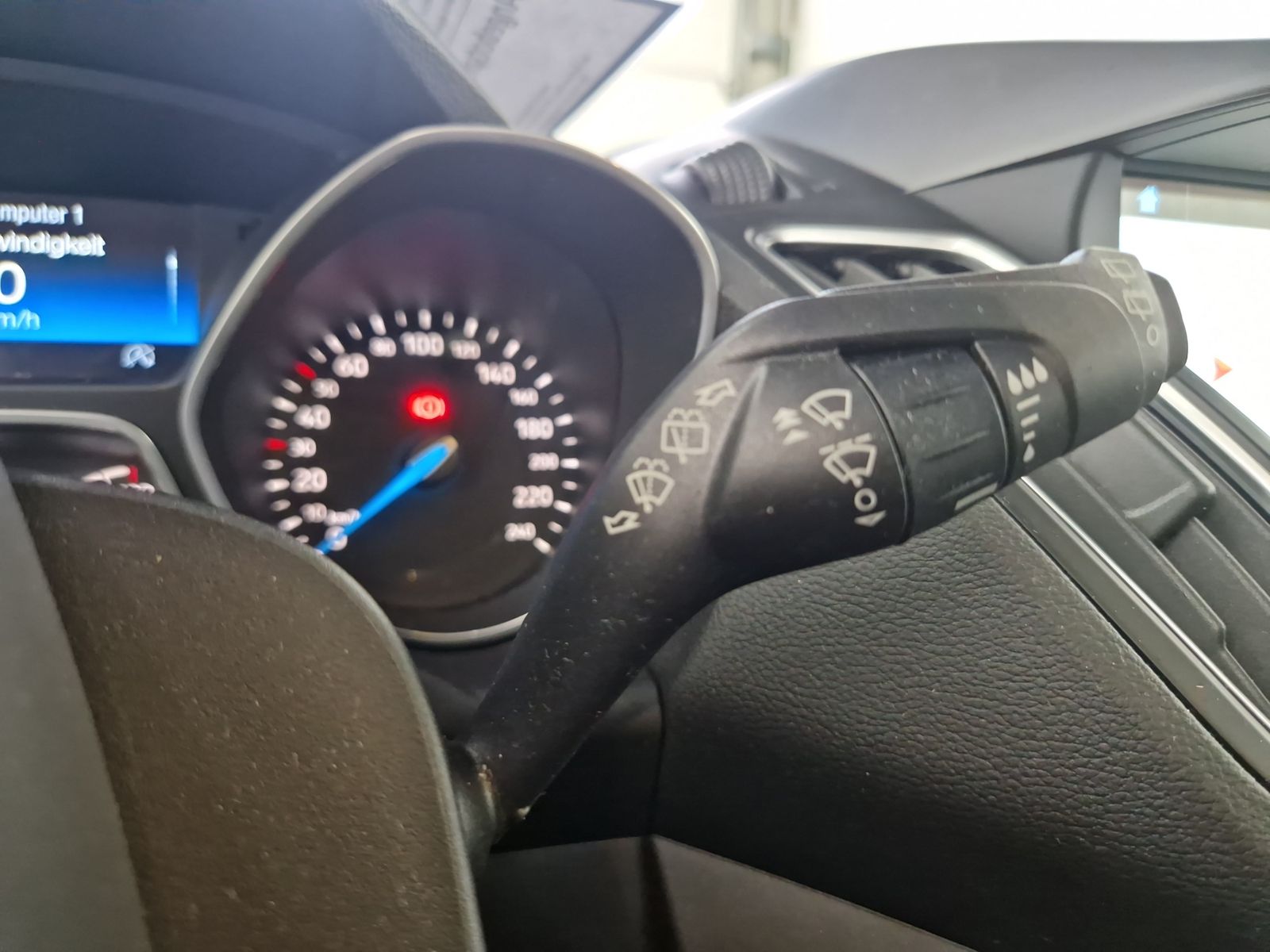 FORD C-Max  1.0 EcoBoost Cool &amp; Connect Navi Klima SHZ – Bild 30