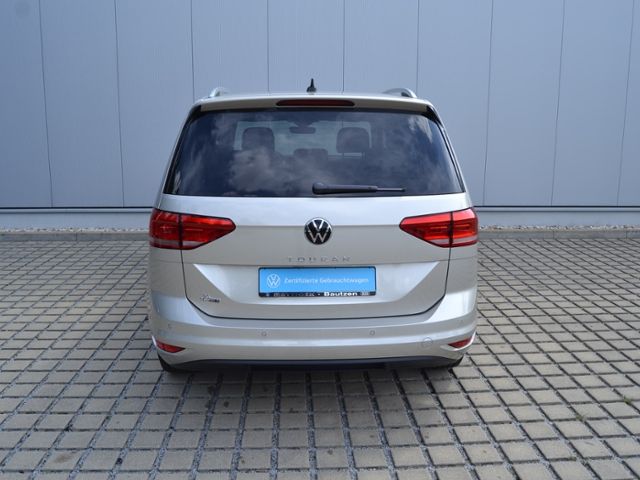 Touran 1.5 TSI Move 7-SITZER/IQ.DRIVE-PAKET/MATR