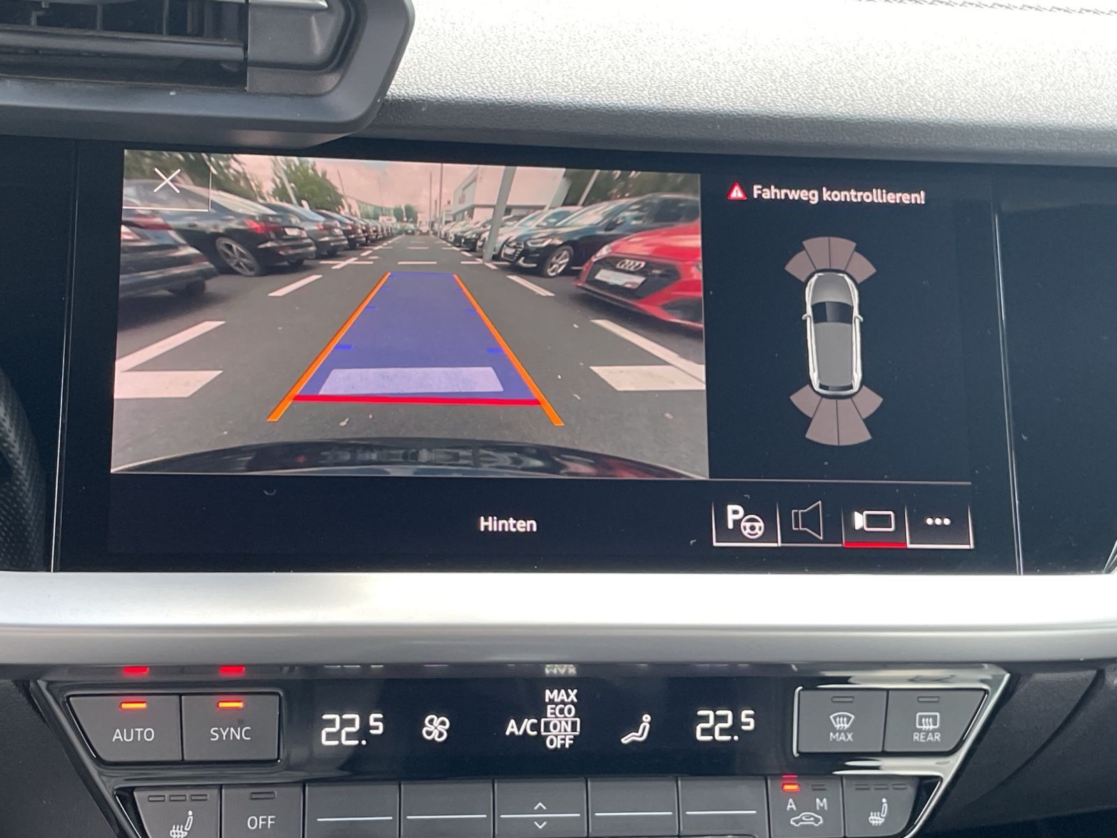 Audi A3 SB 30 TFSI S line LED AHK Kamera Carplay foto 24