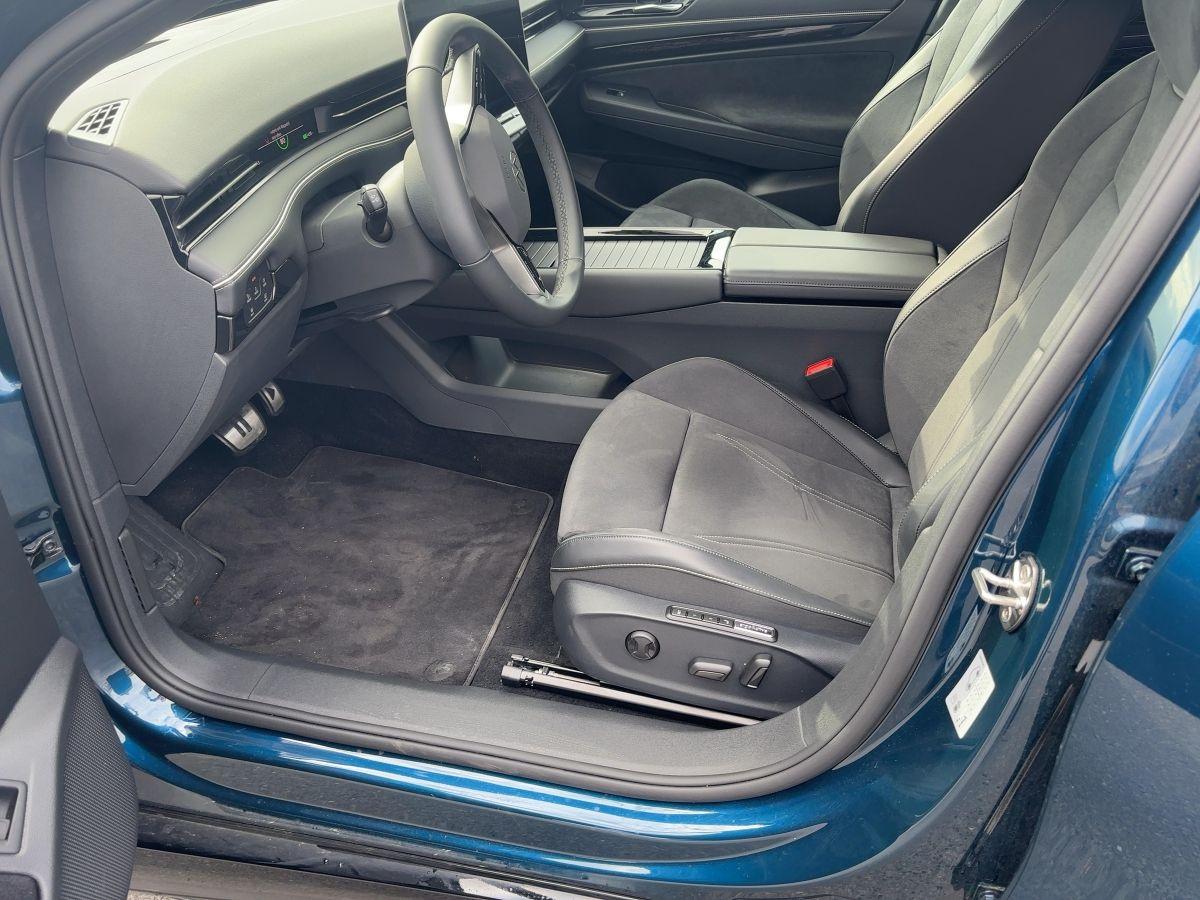 Volkswagen ID.7 Pro Wärmep Navi AHK ergoActiv S. R-Kam