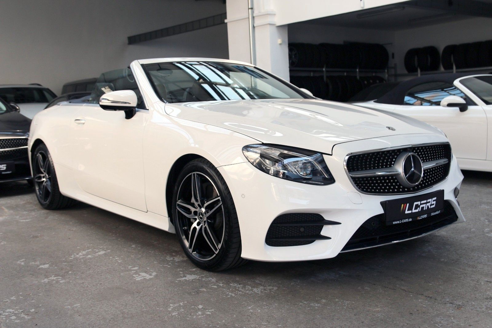 Mercedes-Benz E200 Cabrio 9G AMG Multibeam Widescreen Burmeste foto 4