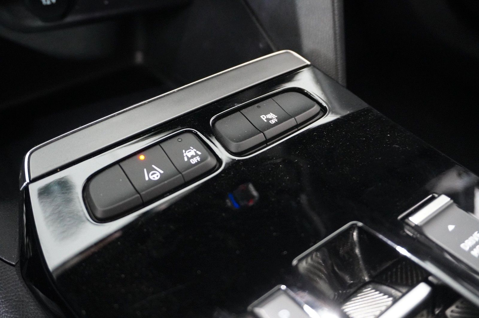 Fahrzeugabbildung Opel Mokka-e ULTIMATE 1-PHASIG NAVI/LED/KAMERA/DAB+